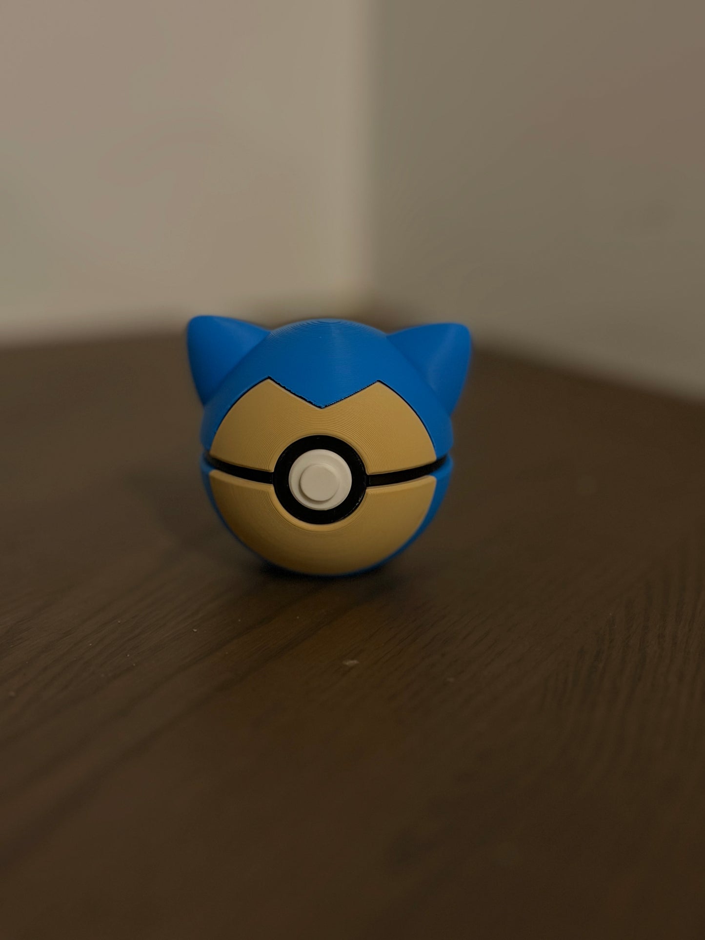 Snorlax - Poké Ball