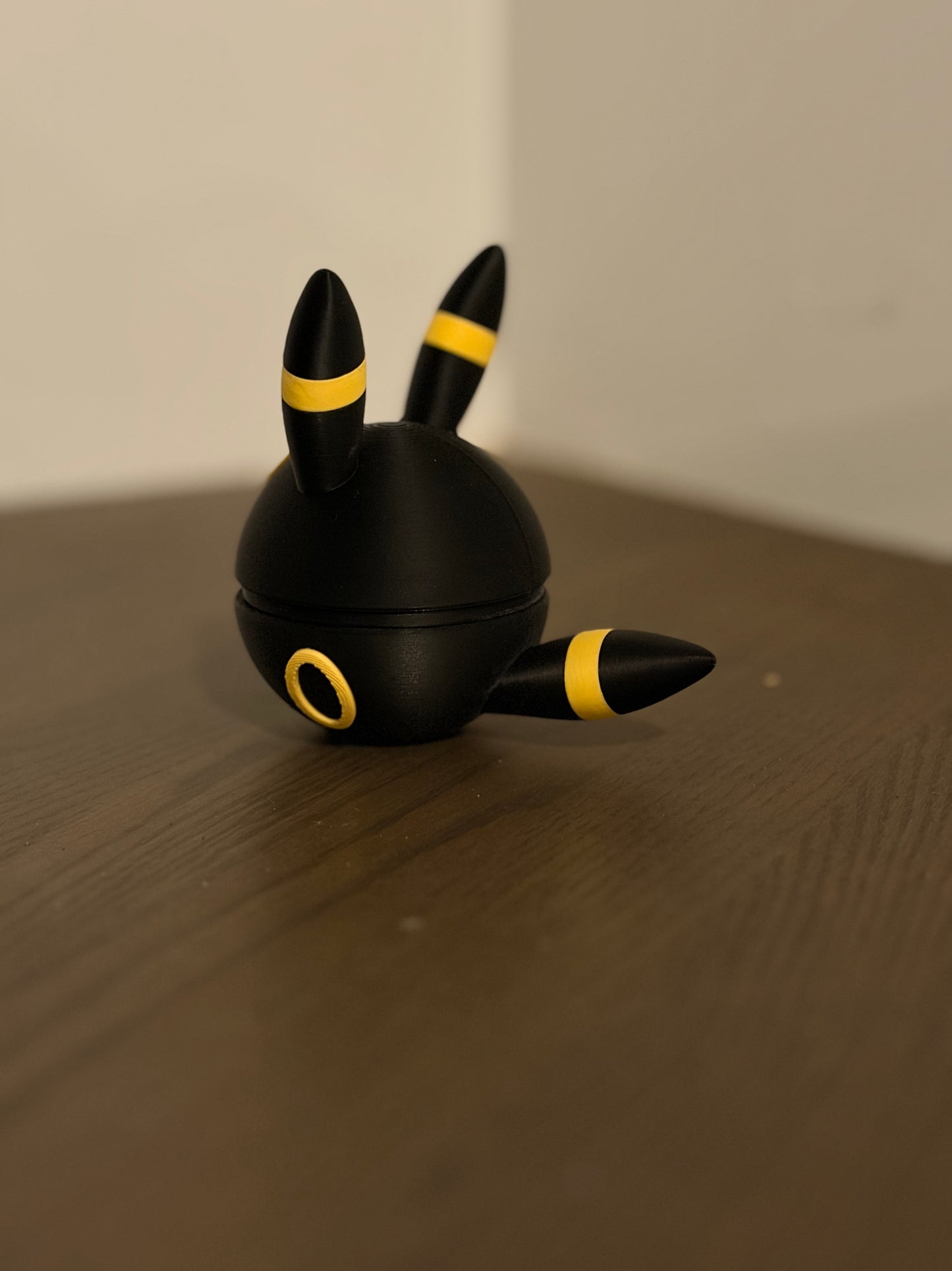 Umbreon - POKEBALL